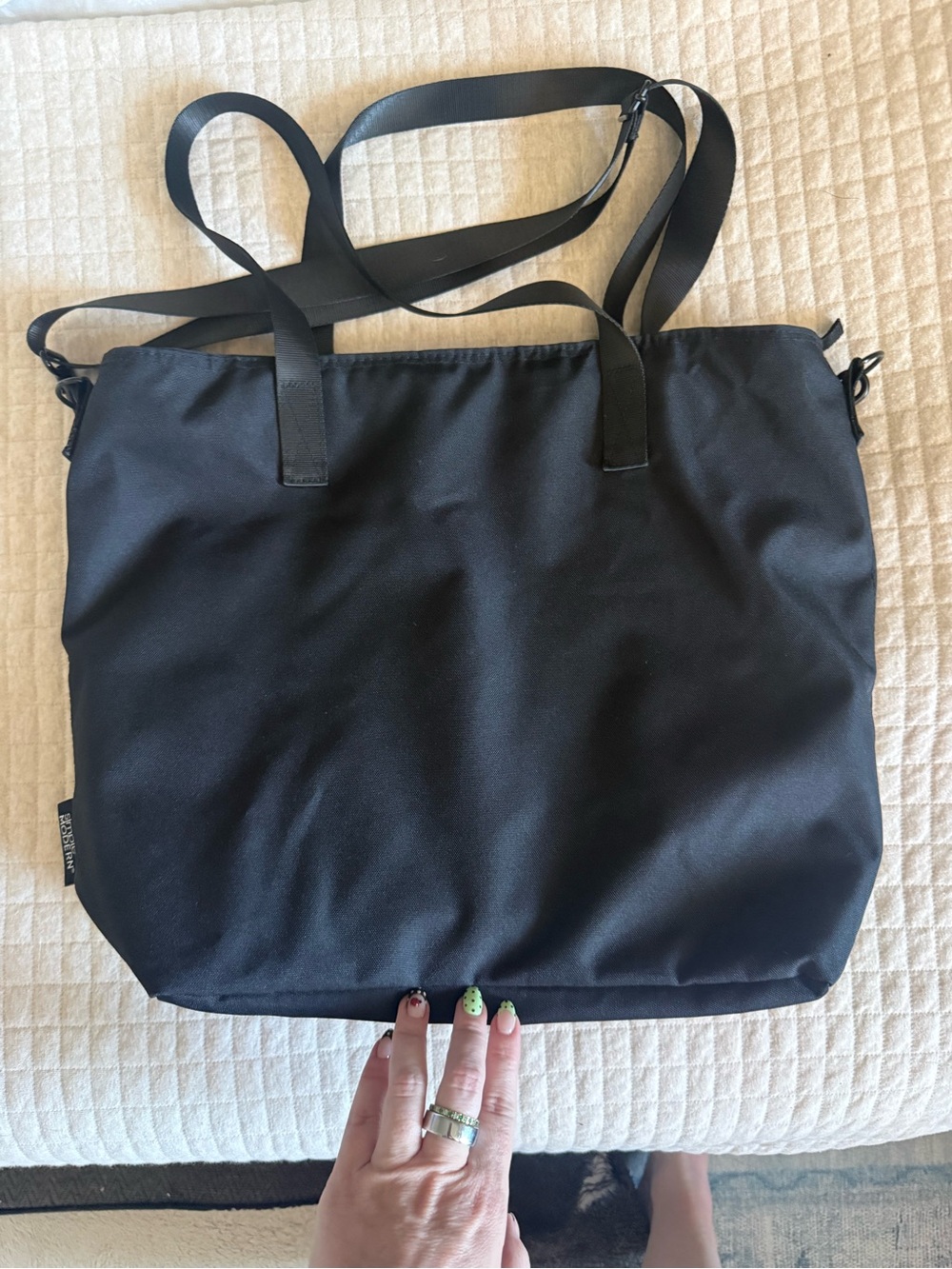 Simple modern medium tote - midnight - Picture 6 of 7